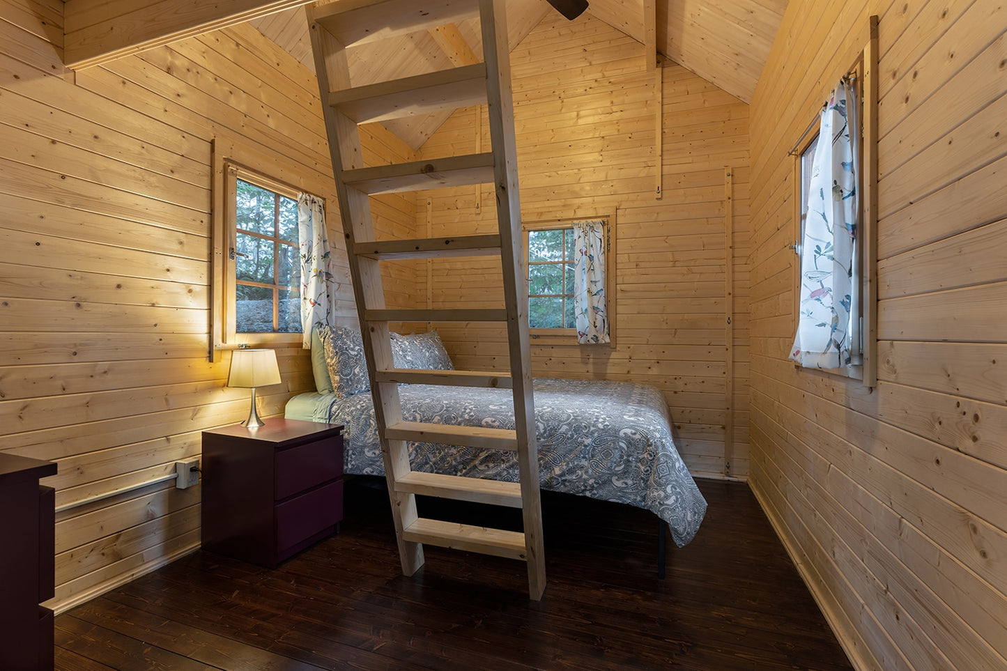 Weekender Bunkie- Free Shipping!!!