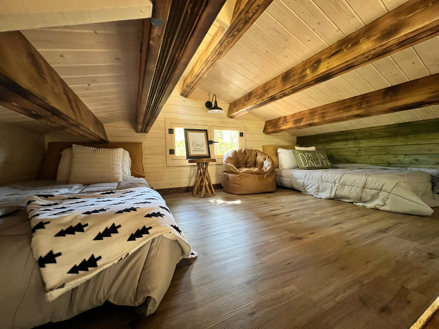 Rockwood™ 199 Bunkie with Half Loft- Free Shipping!!!